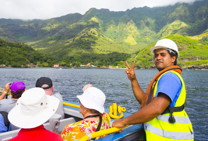 equipage a bord du navire Aranui
