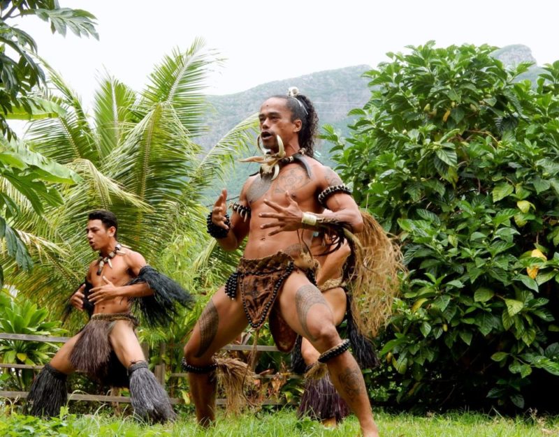 chant et danse croisière dans les îles Marquises